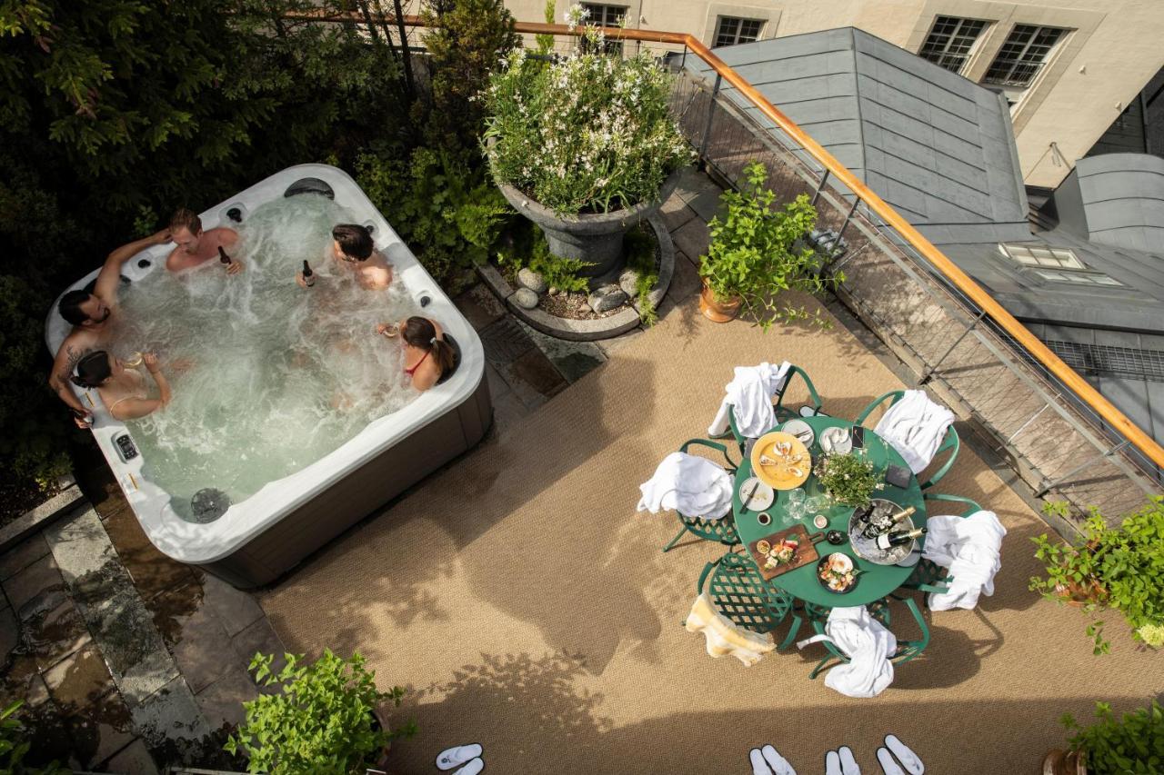 Suite mit Balkon
