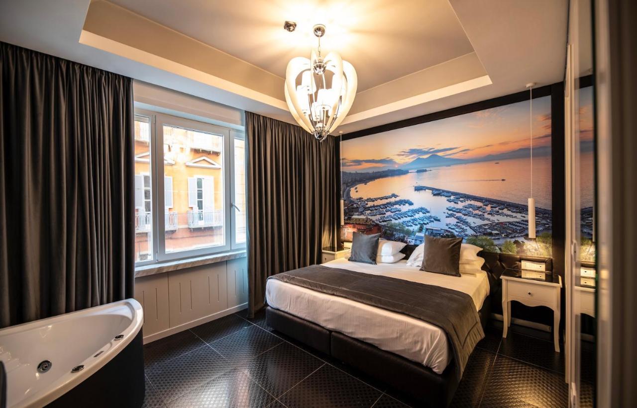 Deluxe Doppel-/Zweibettzimmer mit Whirlpool