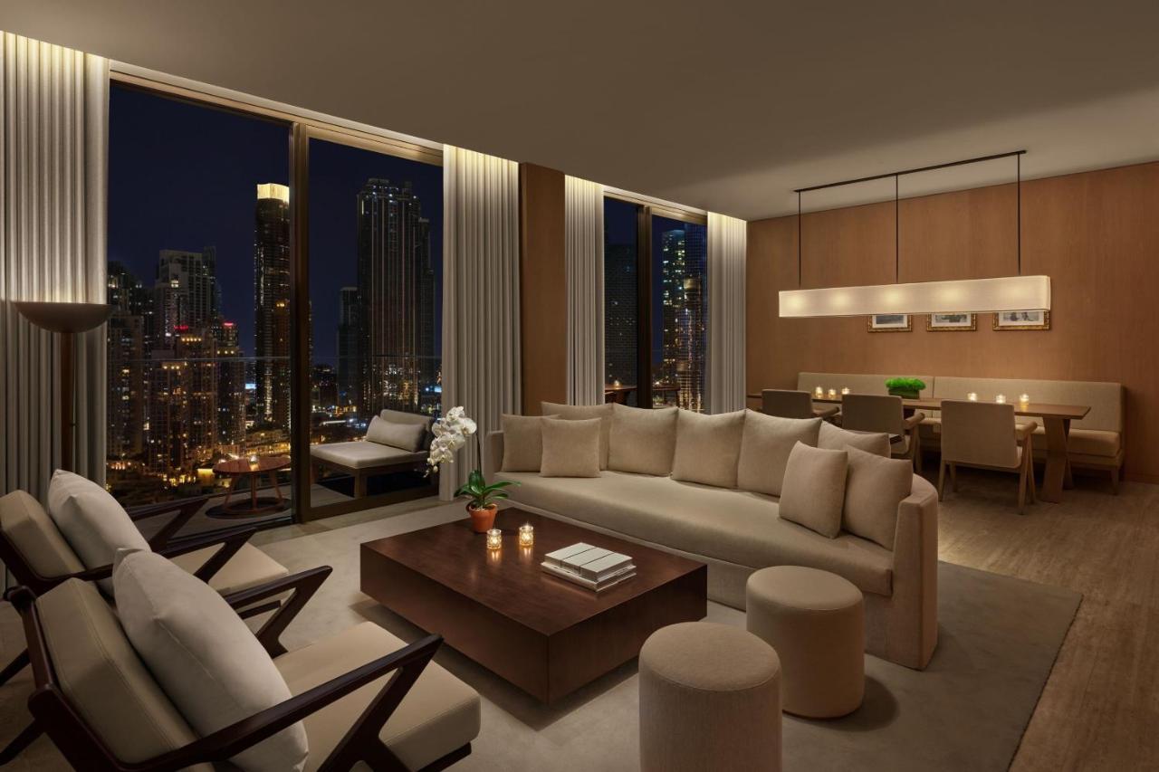Premier Suite mit 1 Schlafzimmer, Kingsize-Bett, Küche, Balkon und Blick auf den Burj Khalifa