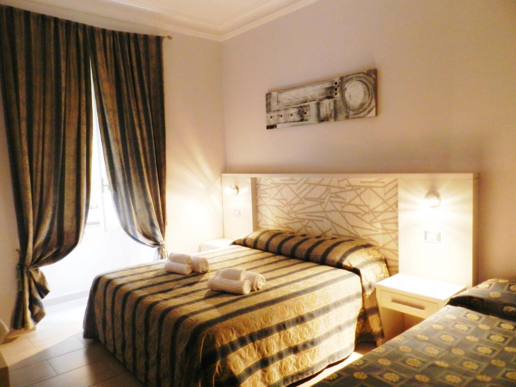 Dreibettzimmer