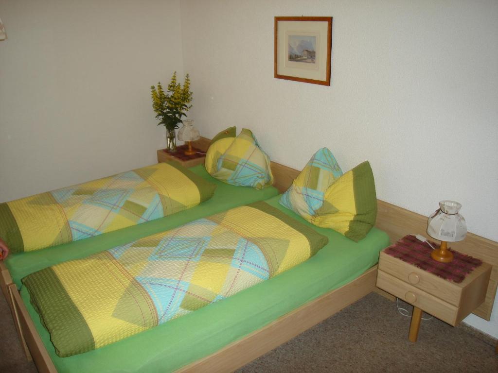 Doppelzimmer mit Balkon und Aussicht auf den Eiger
