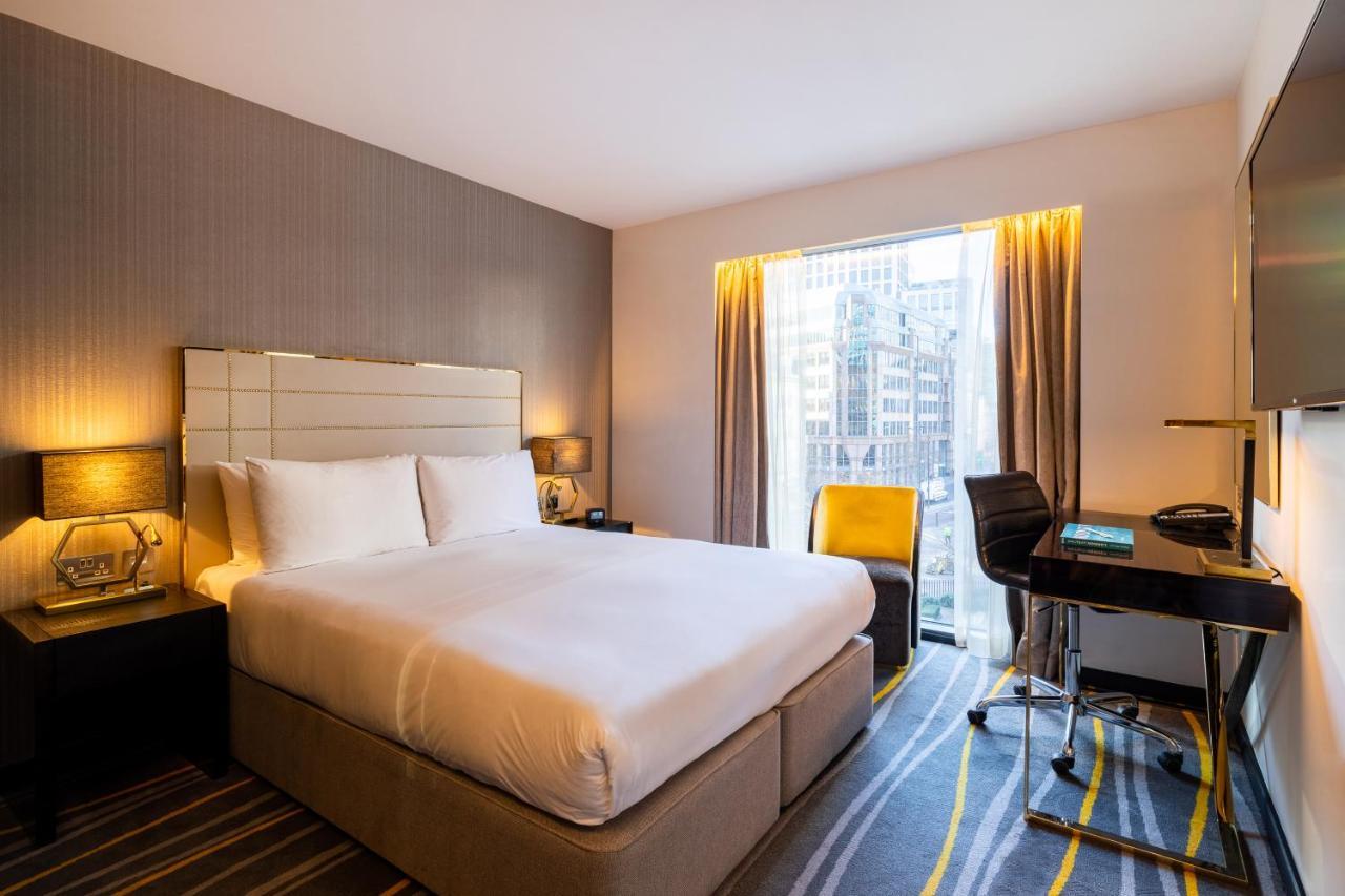 Superior Zimmer mit Kingsize-Bett