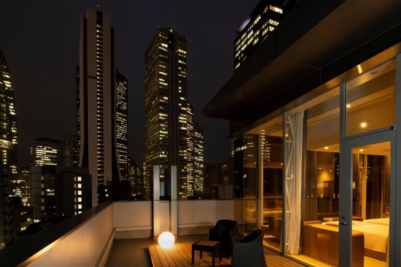 Panorama-Dreibettzimmer mit Terrasse – Nichtraucher – keine tägliche Reinigung