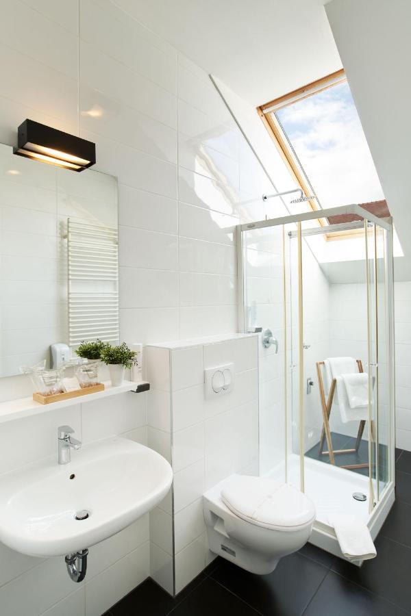 Dreibettzimmer