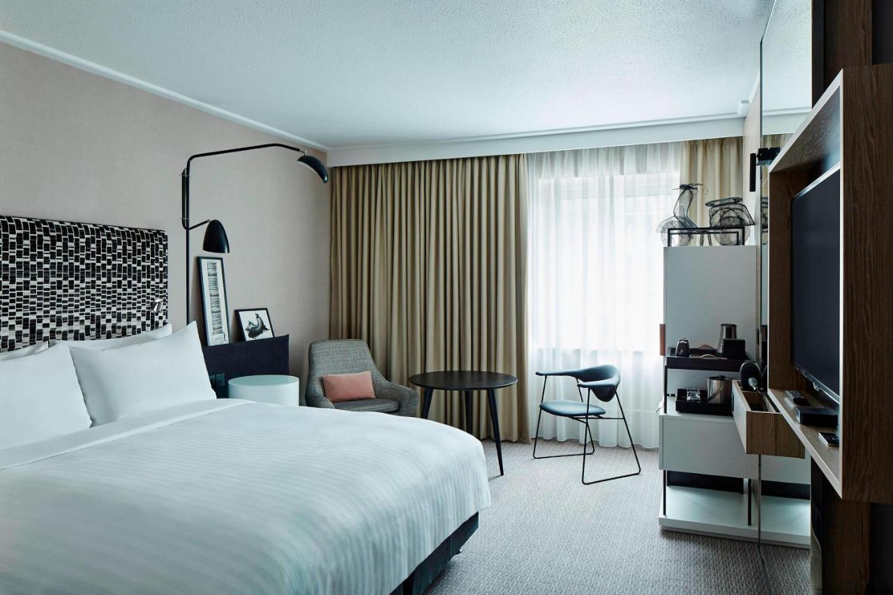Deluxe Zimmer mit Kingsize-Bett