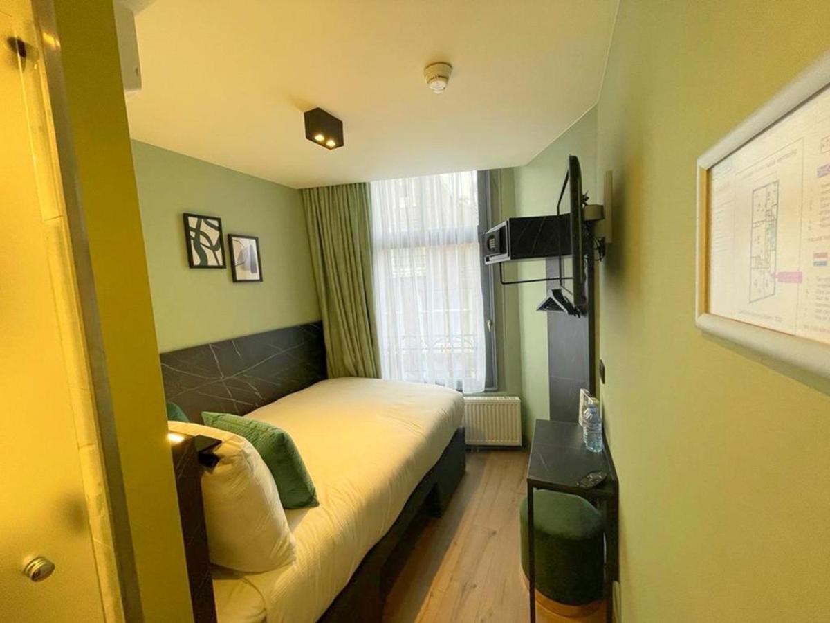 Kleines Doppelzimmer mit eigenem Bad
