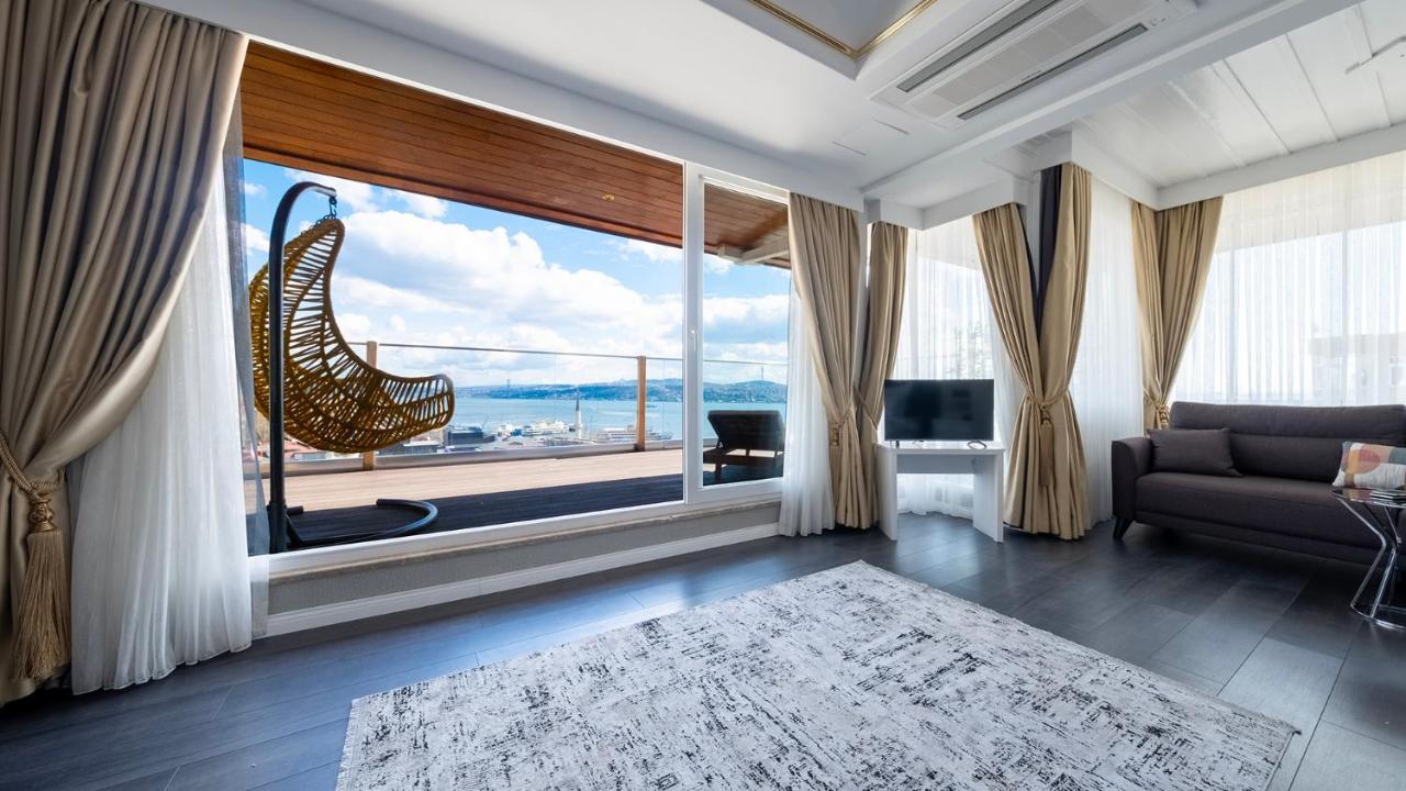 Penthouse Suite mit Meerblick und eigenem Whirlpool