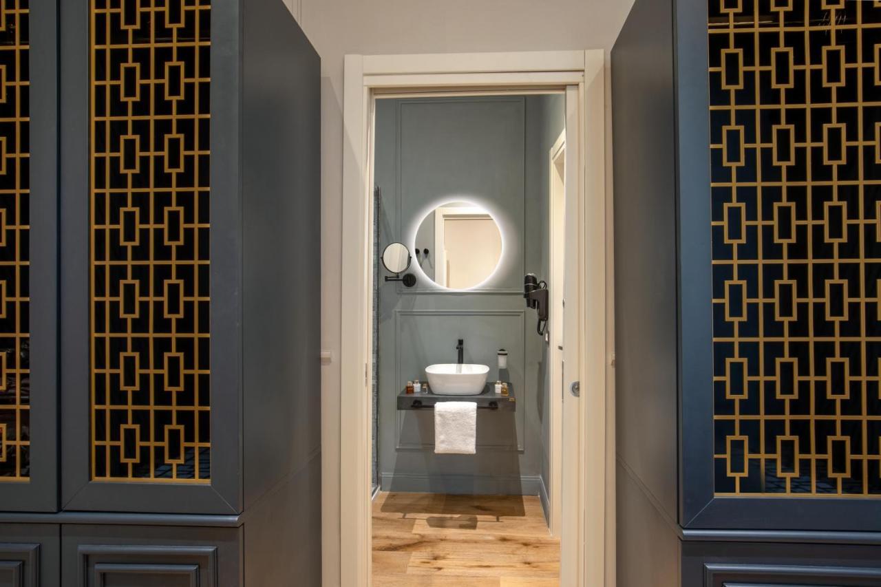 Deluxe Suite mit Whirlpool-Badewanne