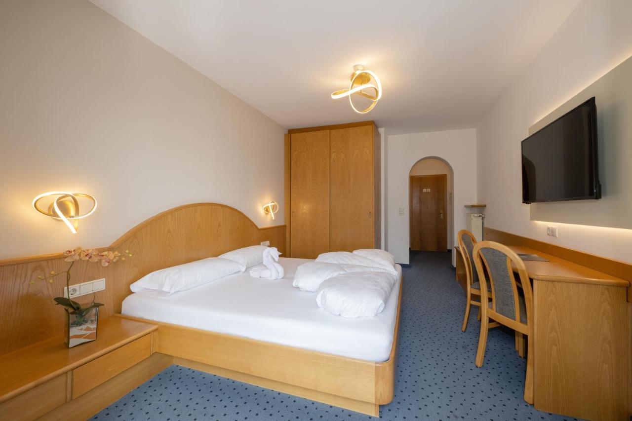 Doppelzimmer mit Seeblick