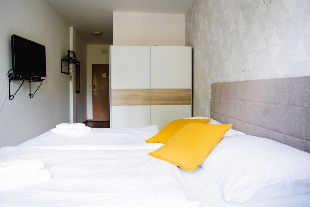Superior Double Room,1421072733:JPEG