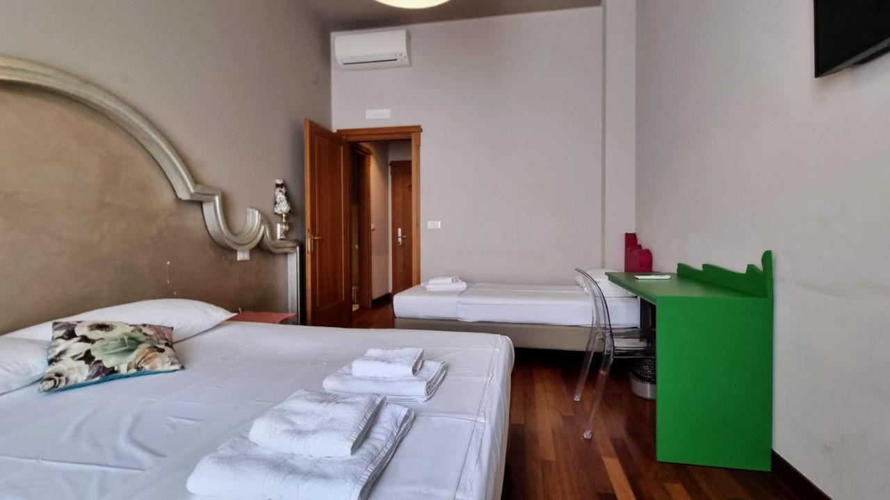 Dreibettzimmer