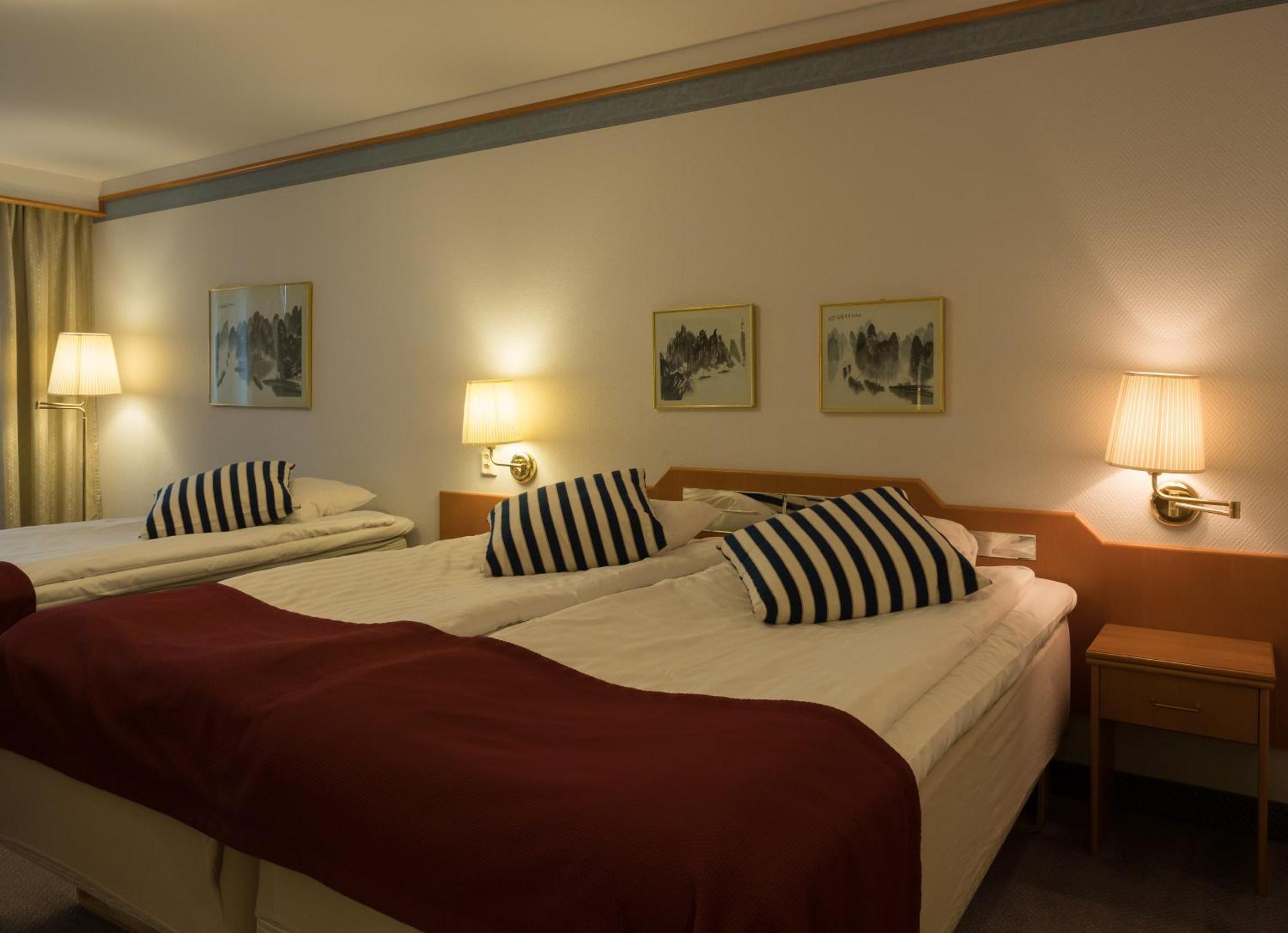 Dreibettzimmer