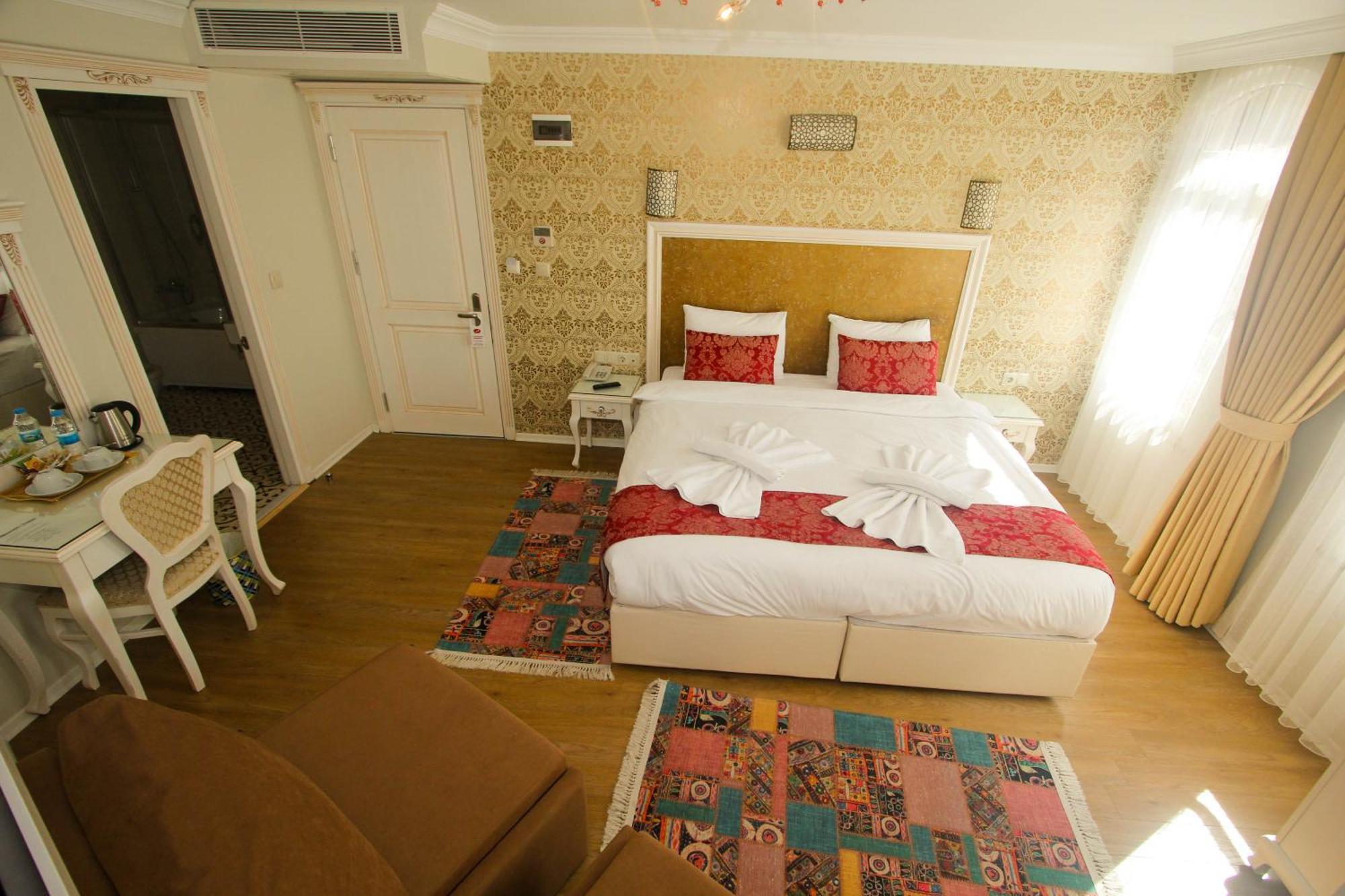 Deluxe Doppel-/Zweibettzimmer