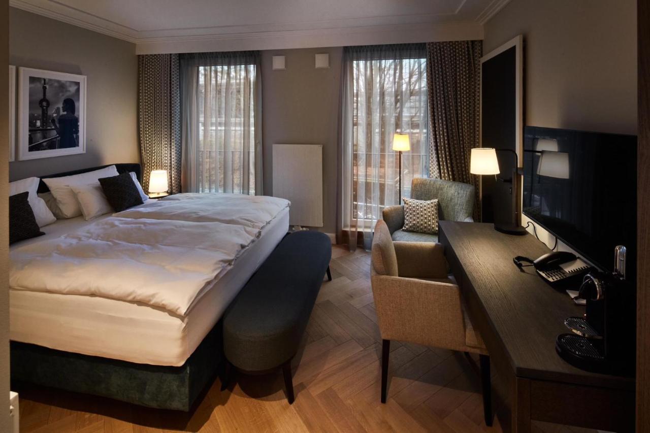 Standard Double Room,1469030465:JPEG