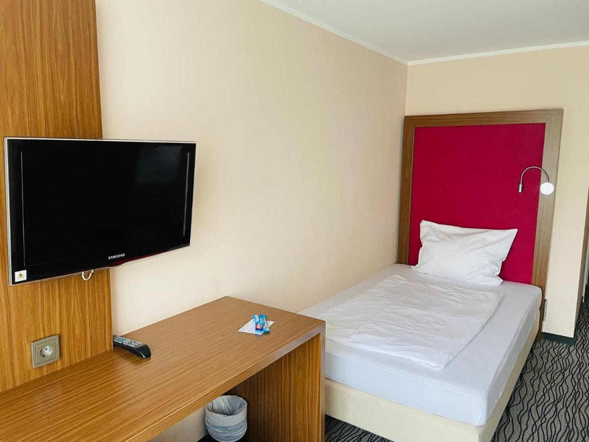 Standard Single Room,1689955003:JPEG