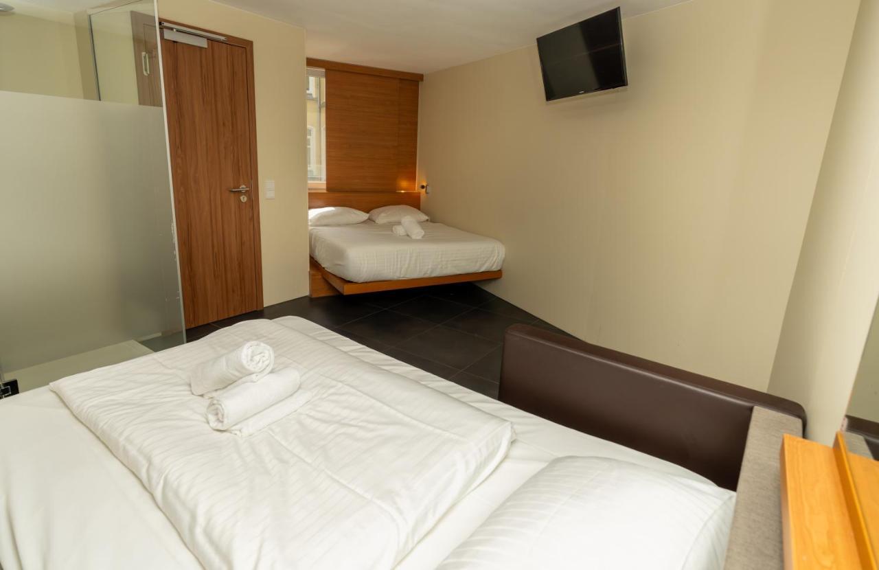 Dreibettzimmer