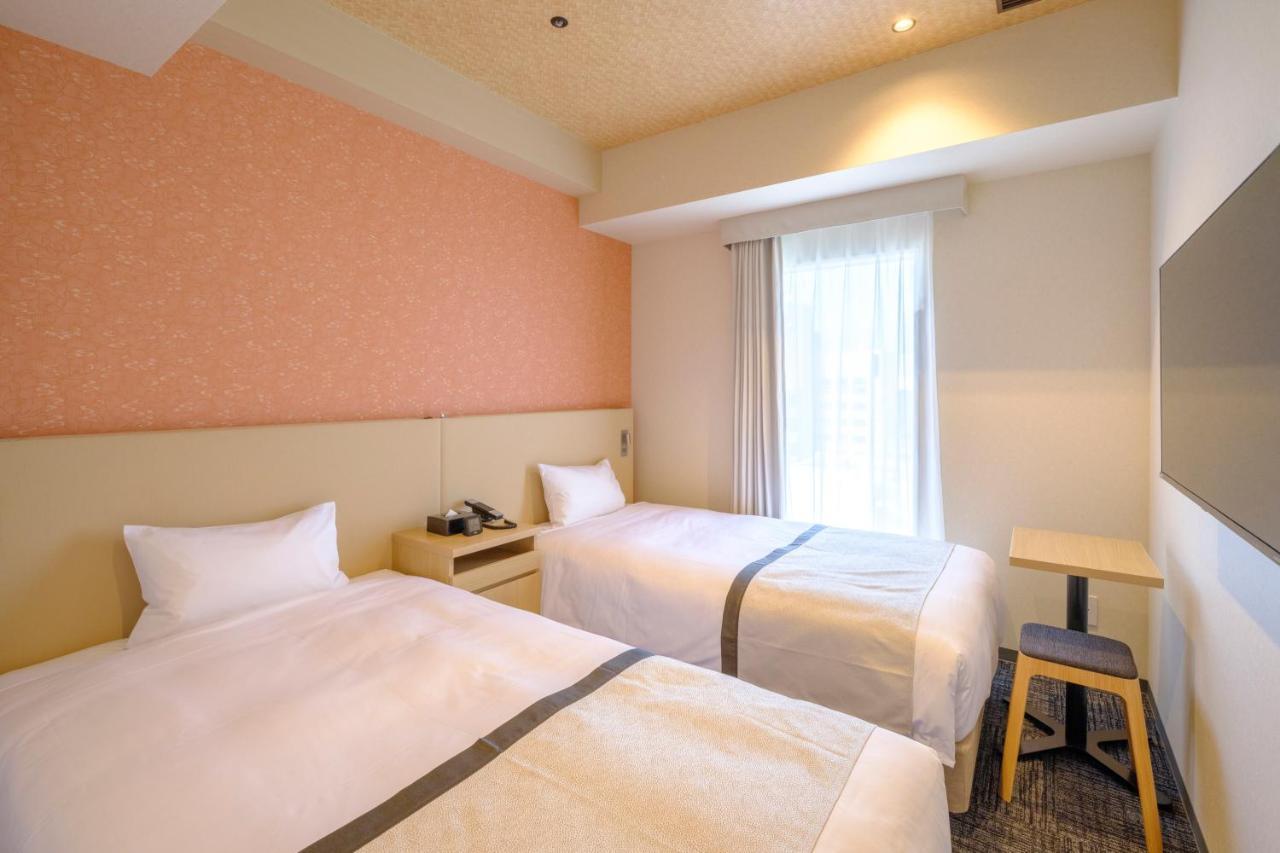 Kompaktes Zweibettzimmer