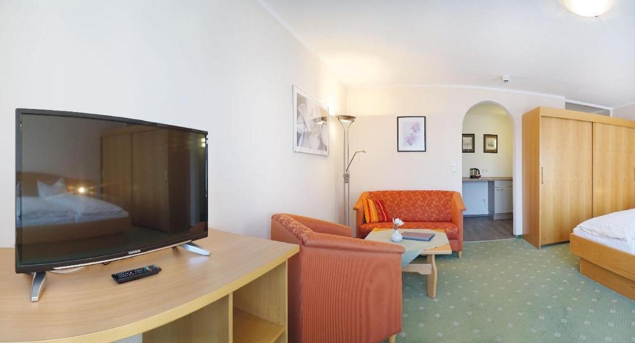 Doppelzimmer mit Balkon