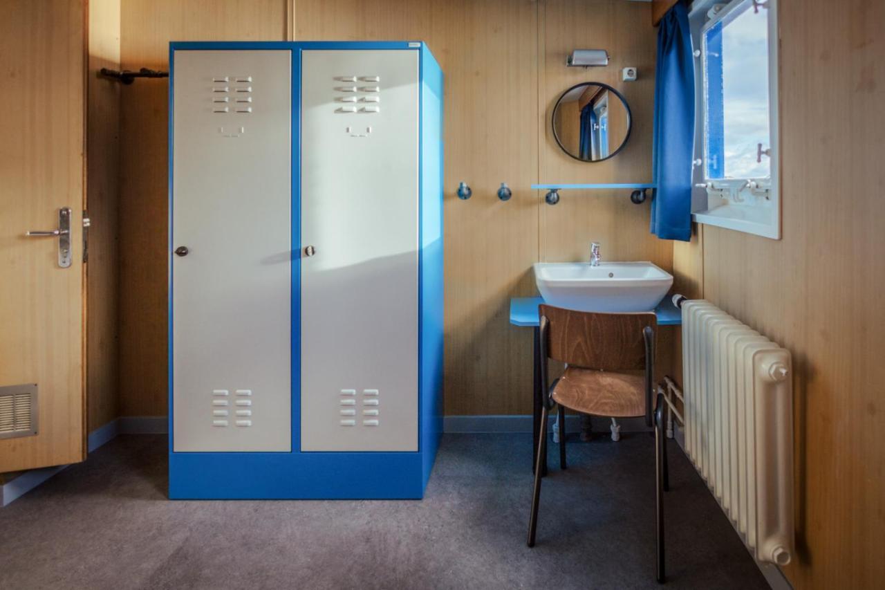 Doppel-/Zweibettzimmer mit Gemeinschaftsbad