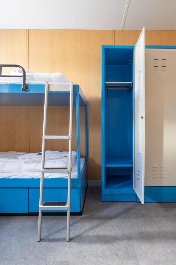 Vierbettzimmer mit Gemeinschaftsbad