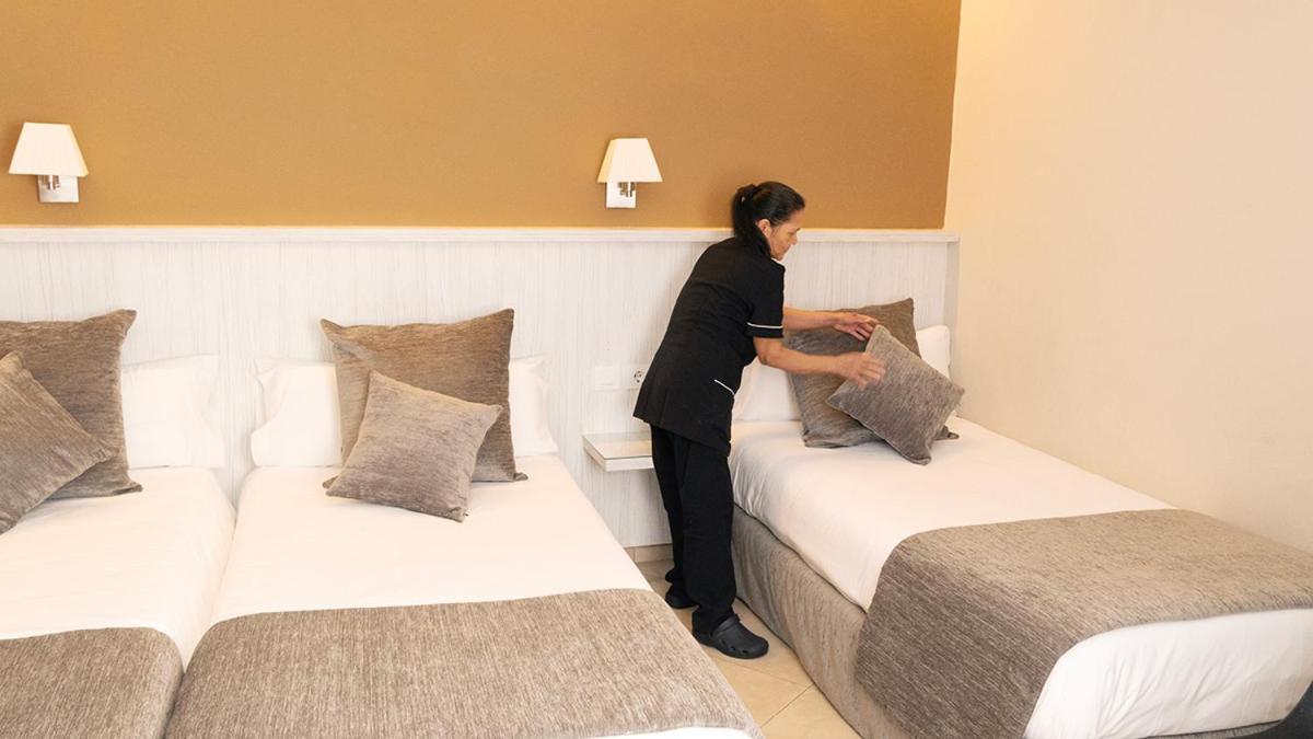 Dreibettzimmer