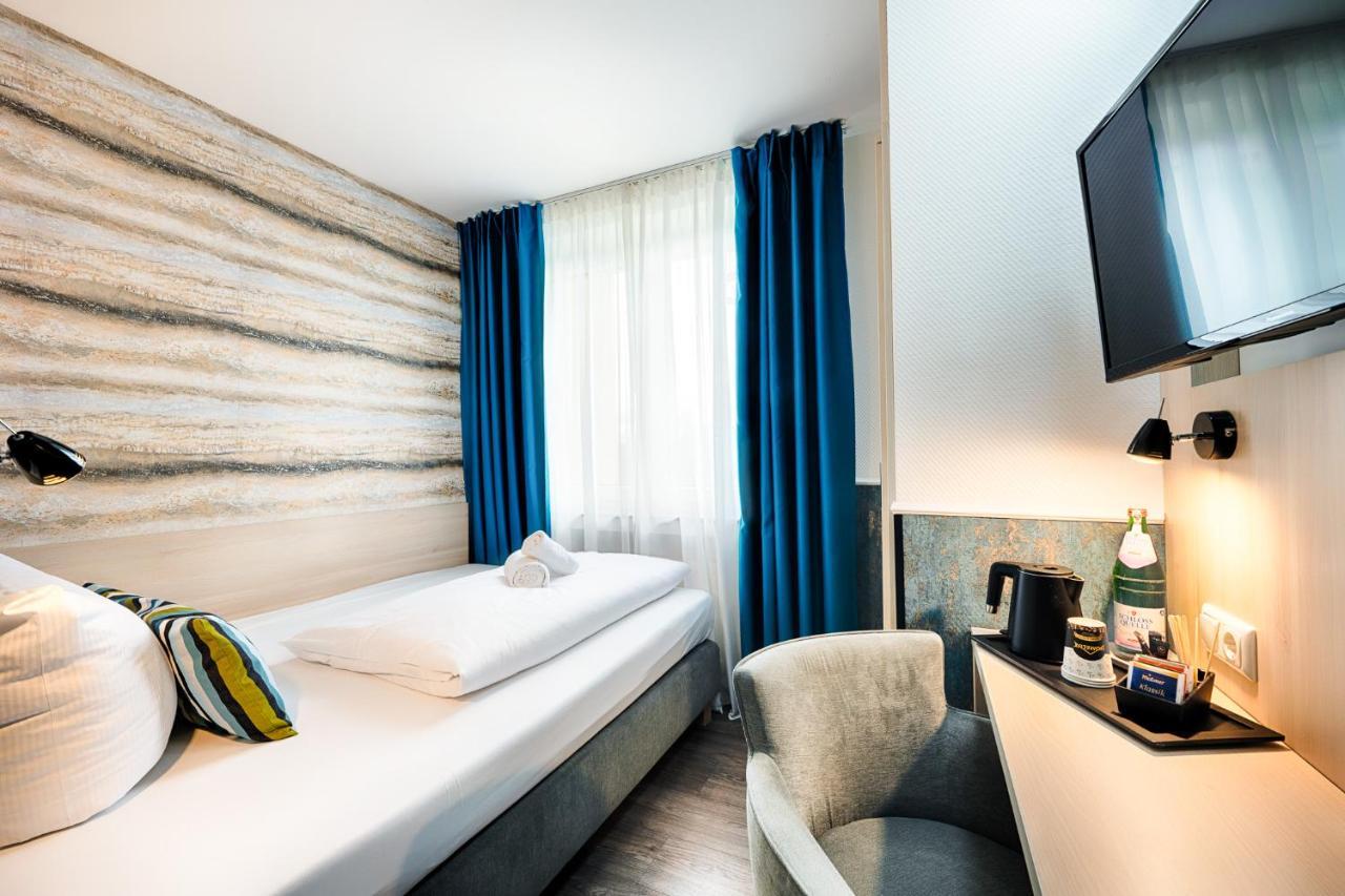 Single Room,1498542640:JPEG