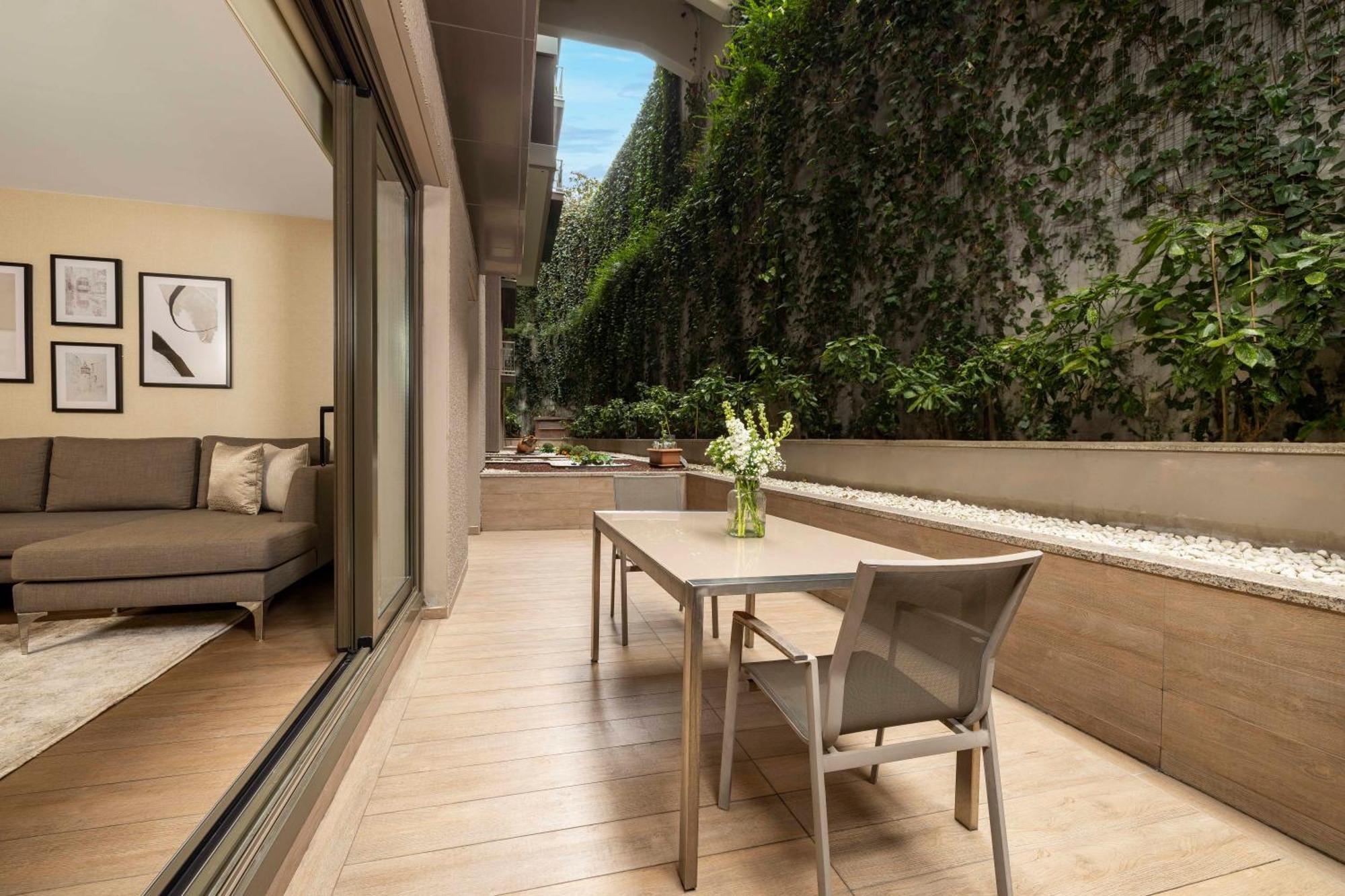 Suite mit Gartenblick
