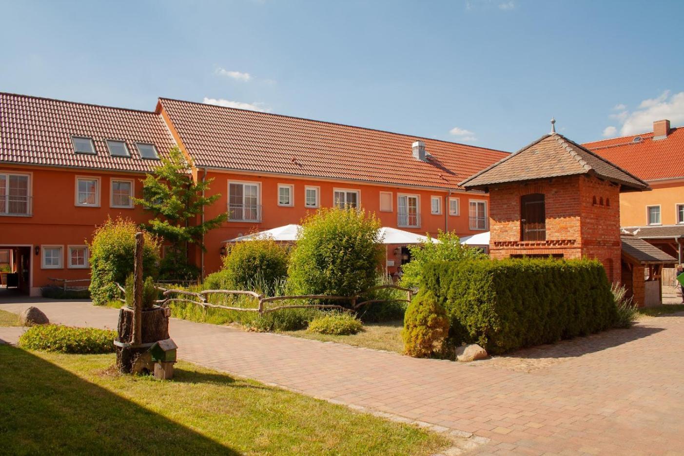 Apartment mit Gartenblick