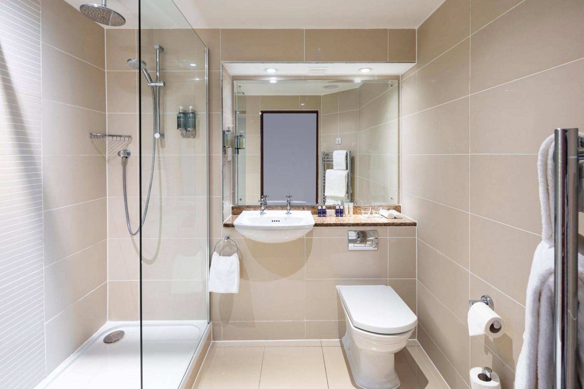 Club Zimmer mit Kingsize-Bett - Zugang zur Executive Lounge