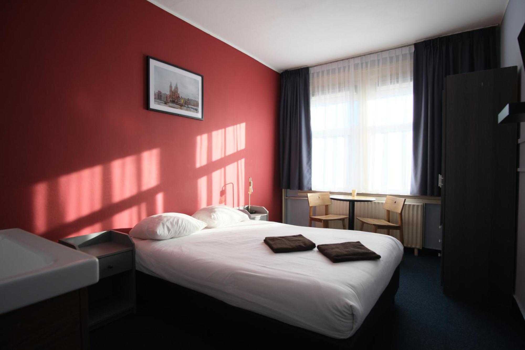 Doppelzimmer mit Gemeinschaftsbad