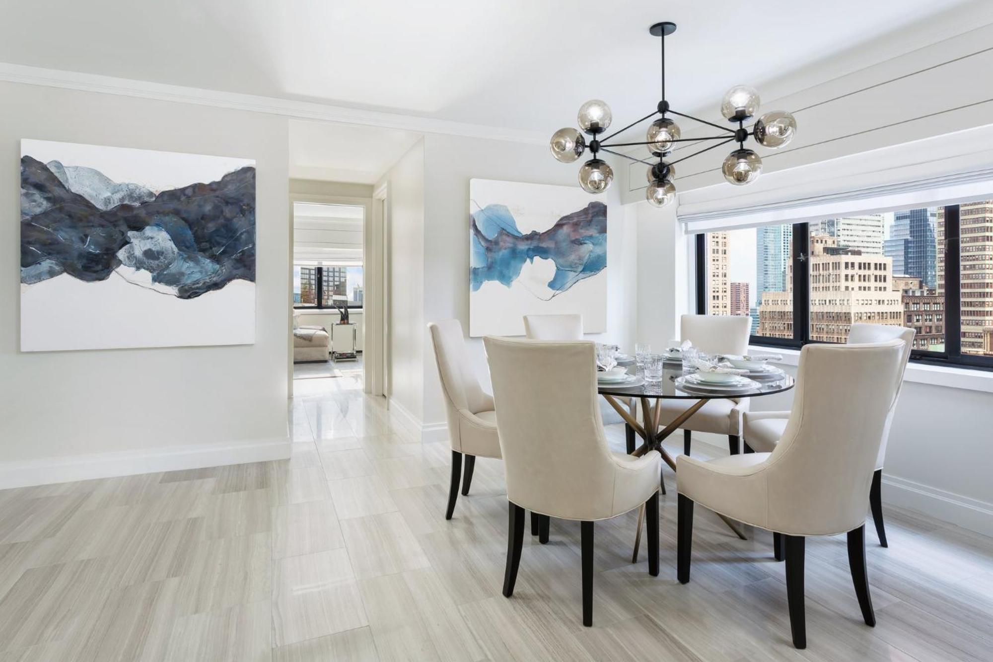 One-Bedroom Suite with Walk-In Shower - Manhattan Floor