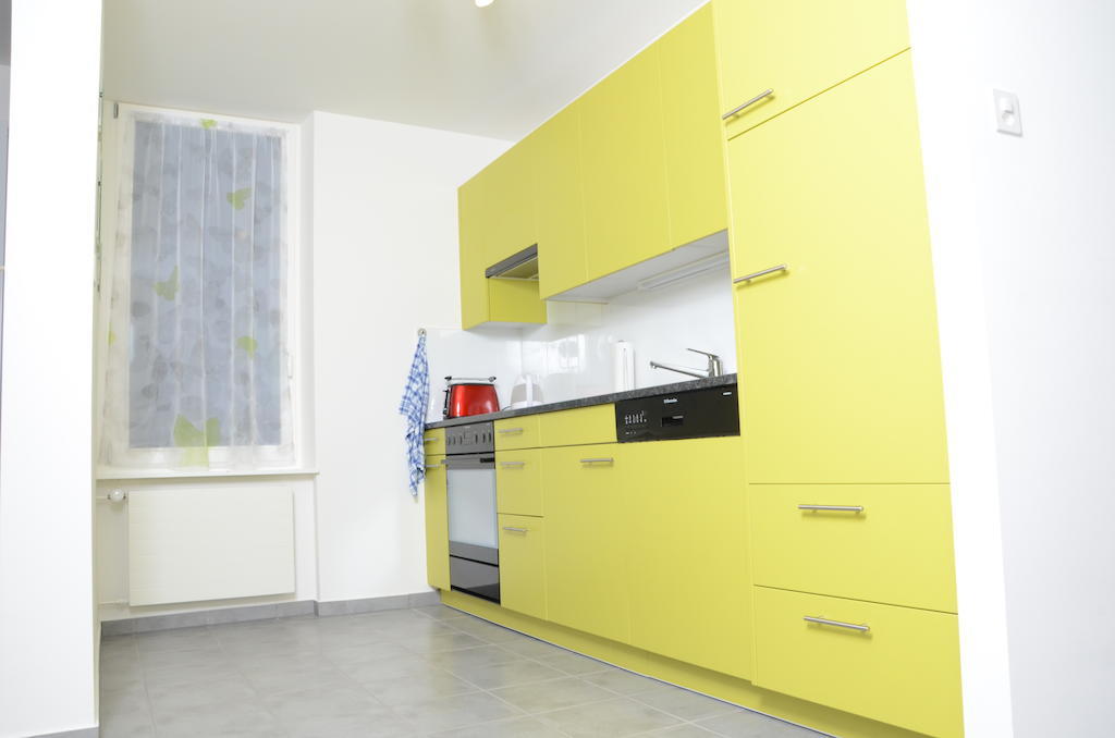 Apartment mit 2 Schlafzimmern und Balkon