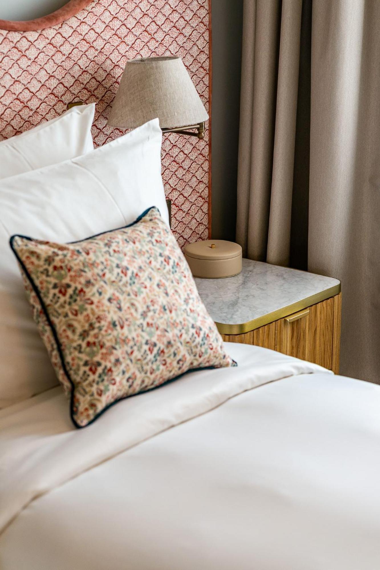 Heritage Grand Zimmer mit Kingsize-Bett