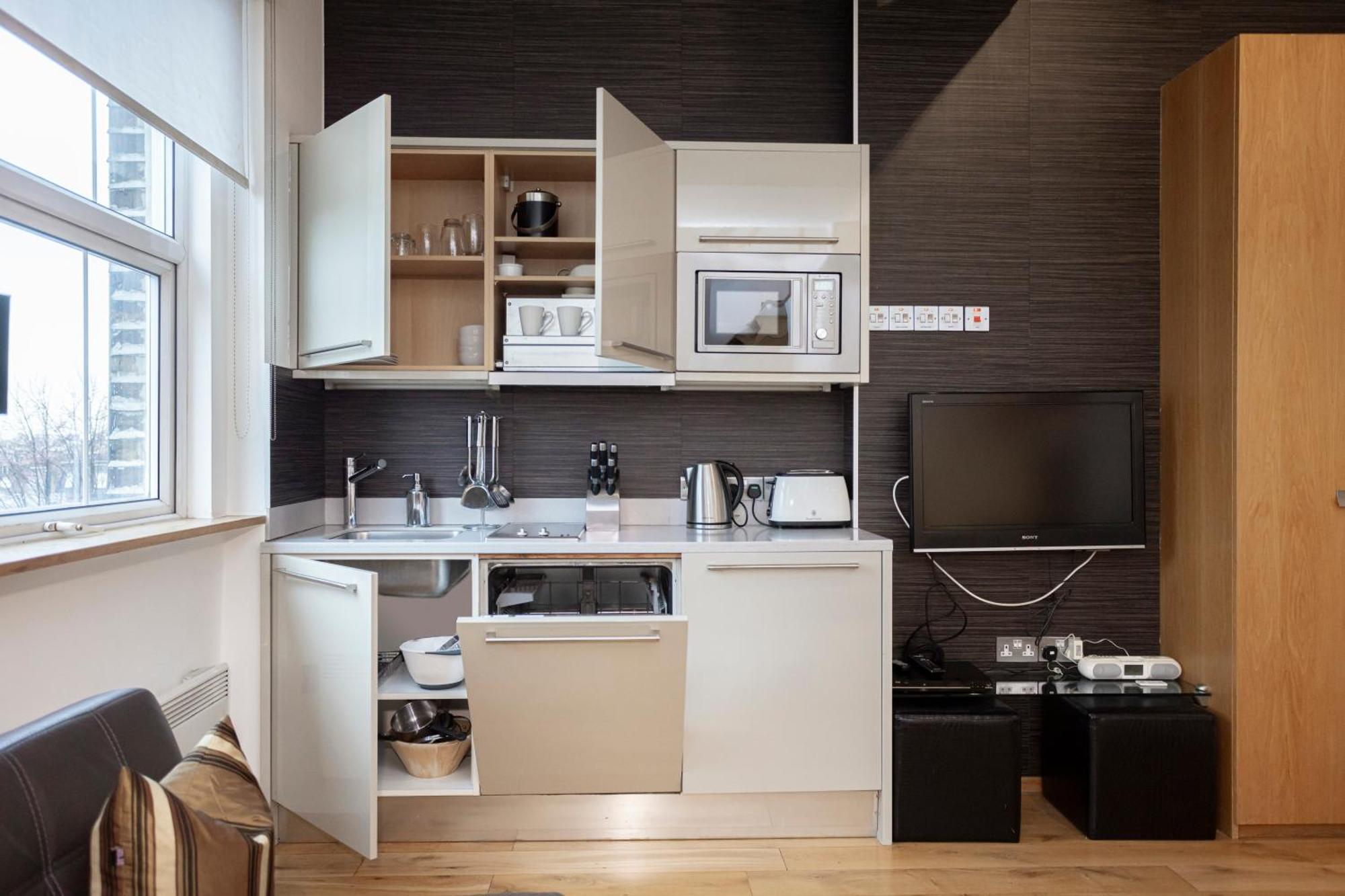 Studio für 3 Personen