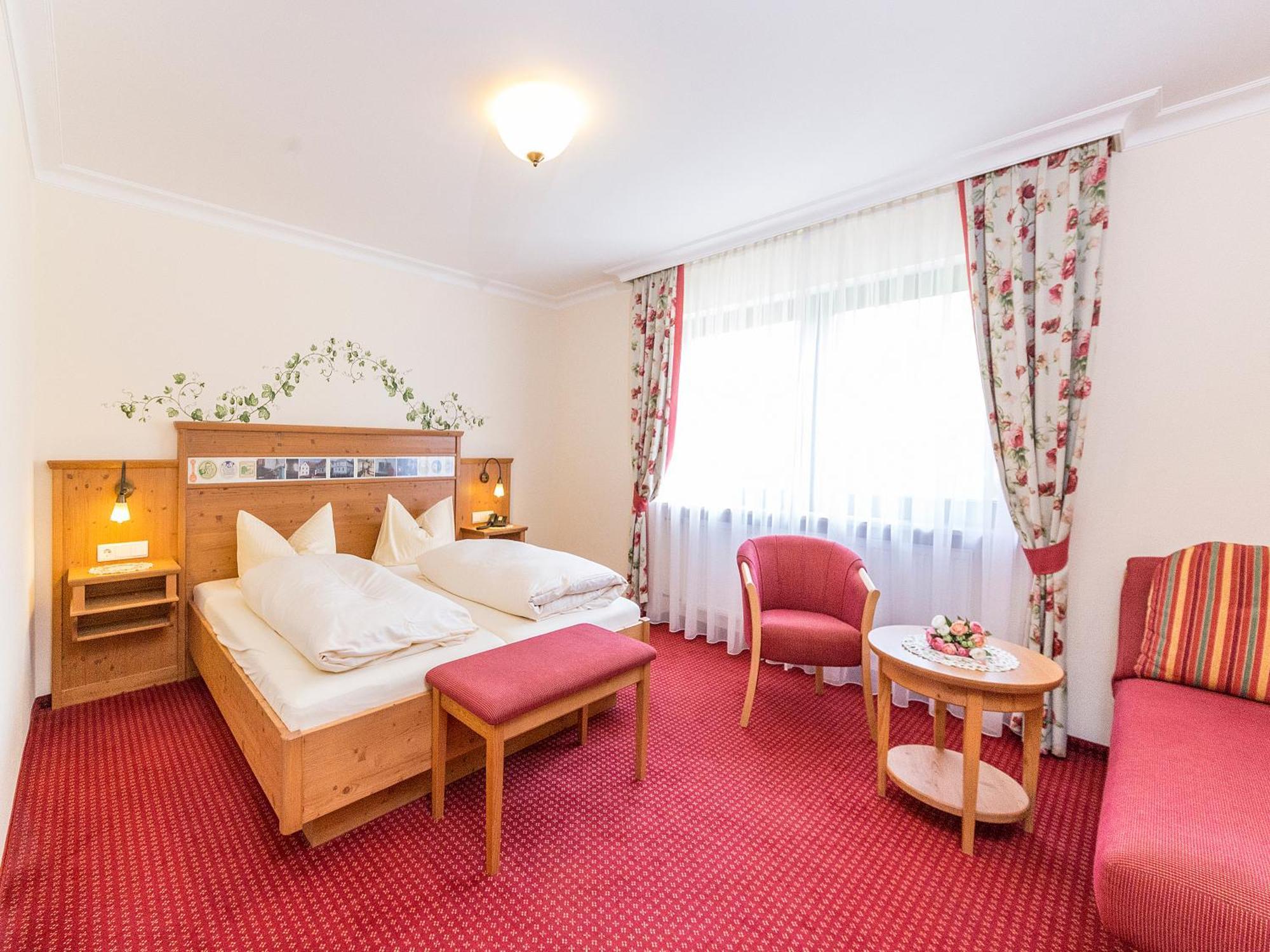 Großes Doppelzimmer