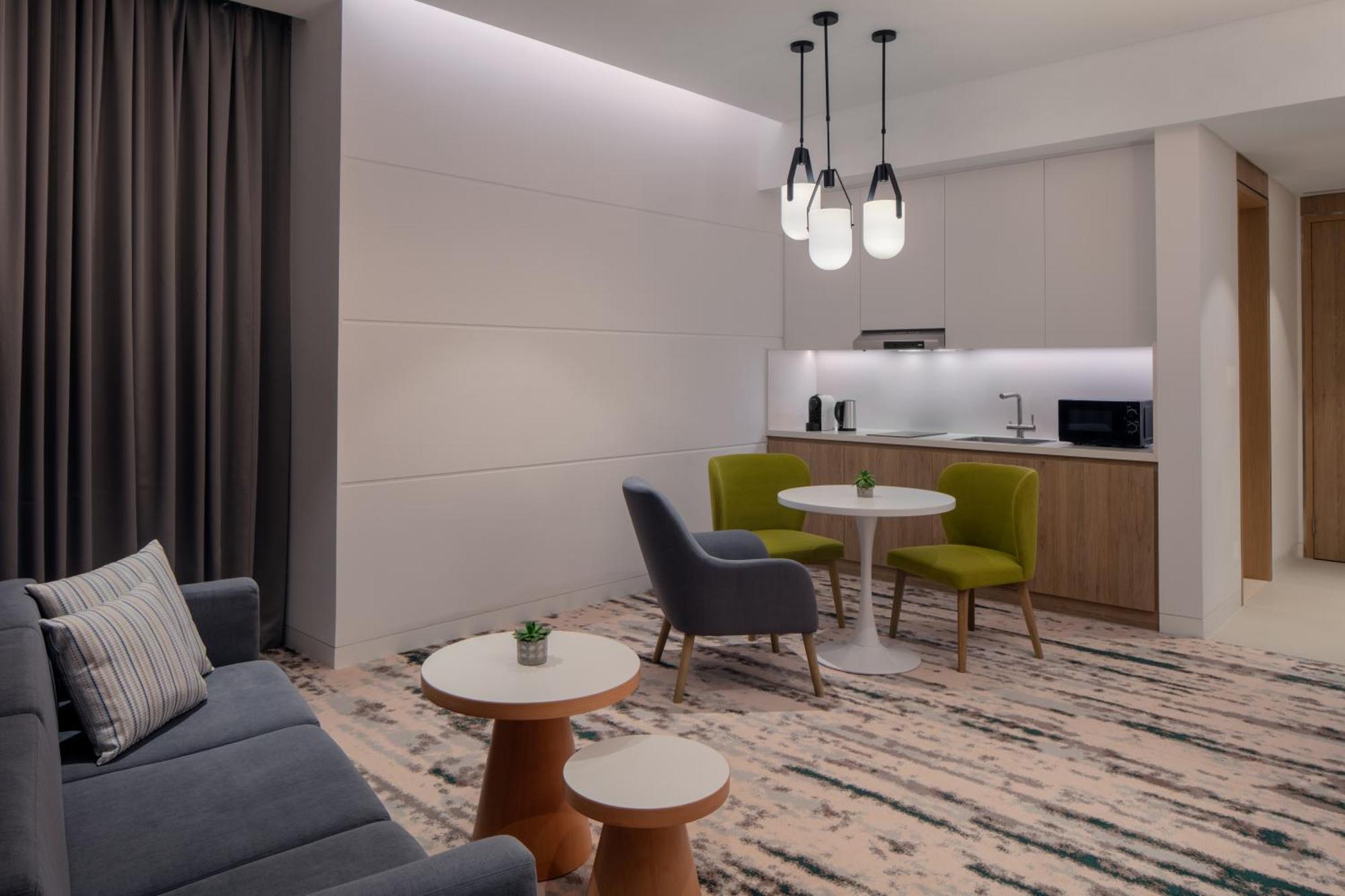 Suite mit 1 Schlafzimmer, Küchenzeile und Blick auf den Burj Khalifa