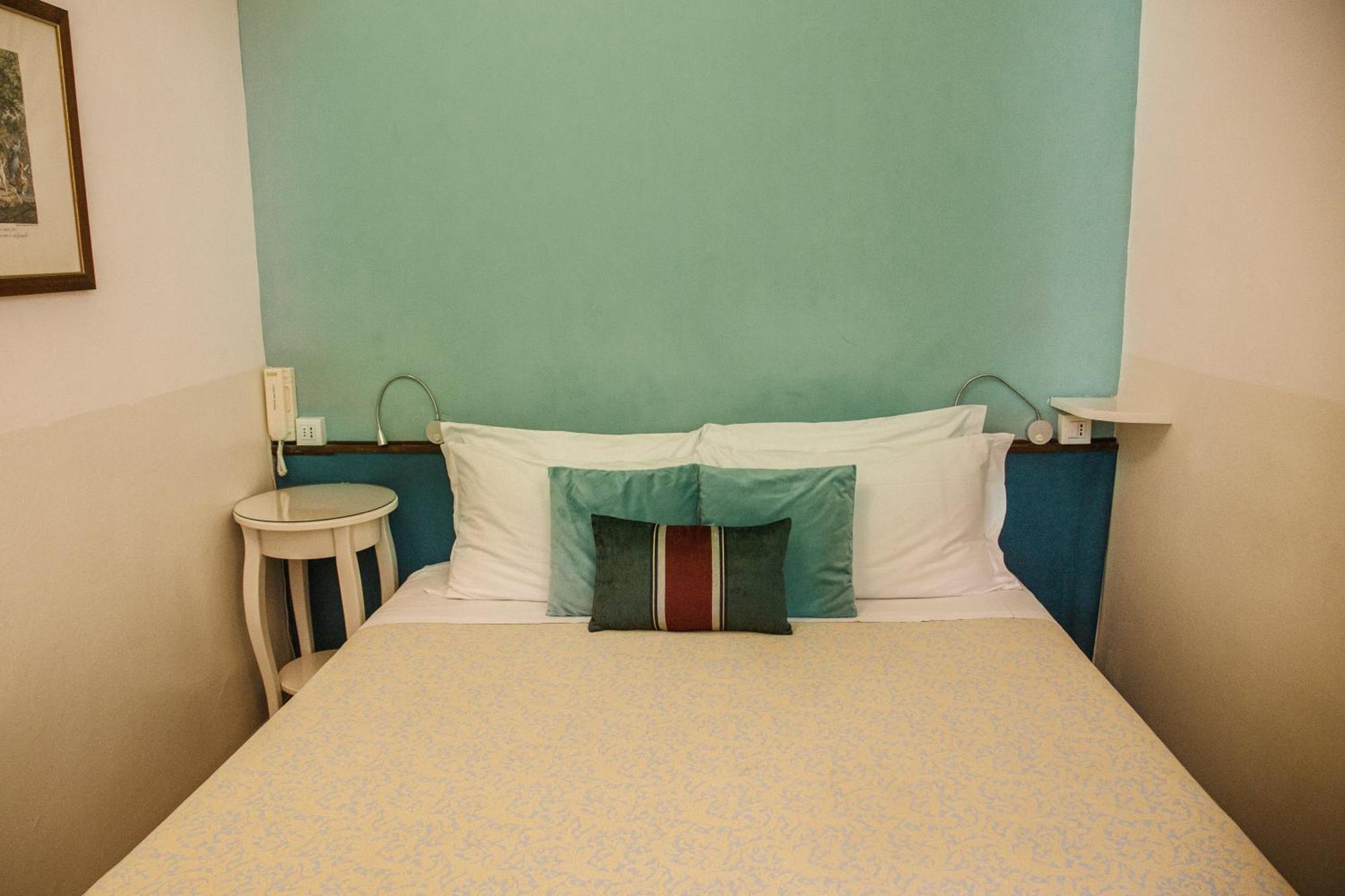 Doppelzimmer mit Gemeinschaftsbad