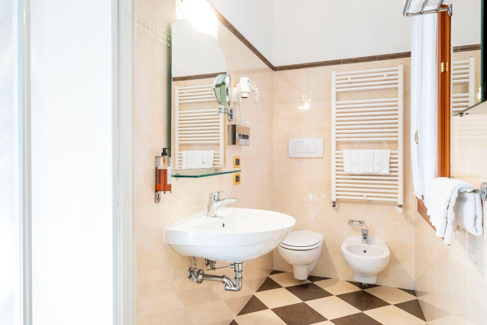 Dreibettzimmer – Nebengebäude