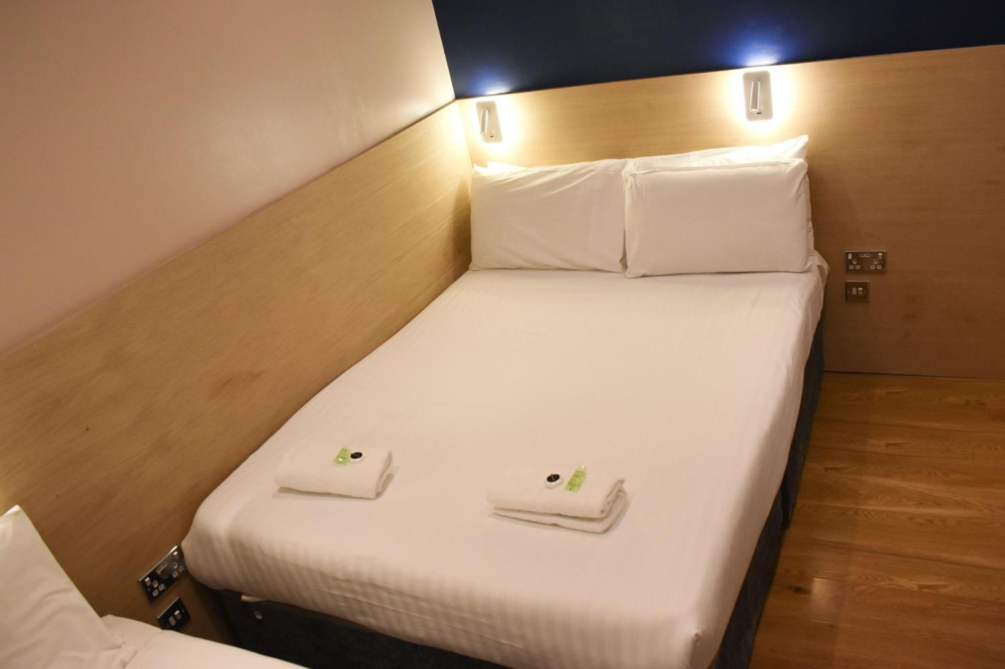 Dreibettzimmer