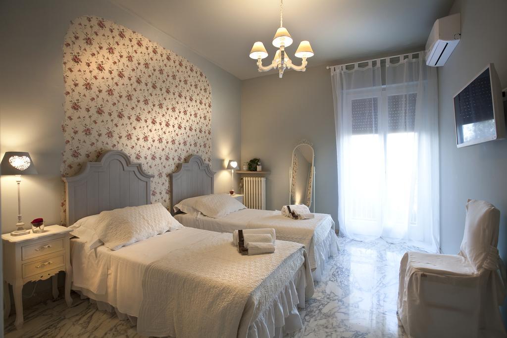 Doppelzimmer mit eigenem externen Bad