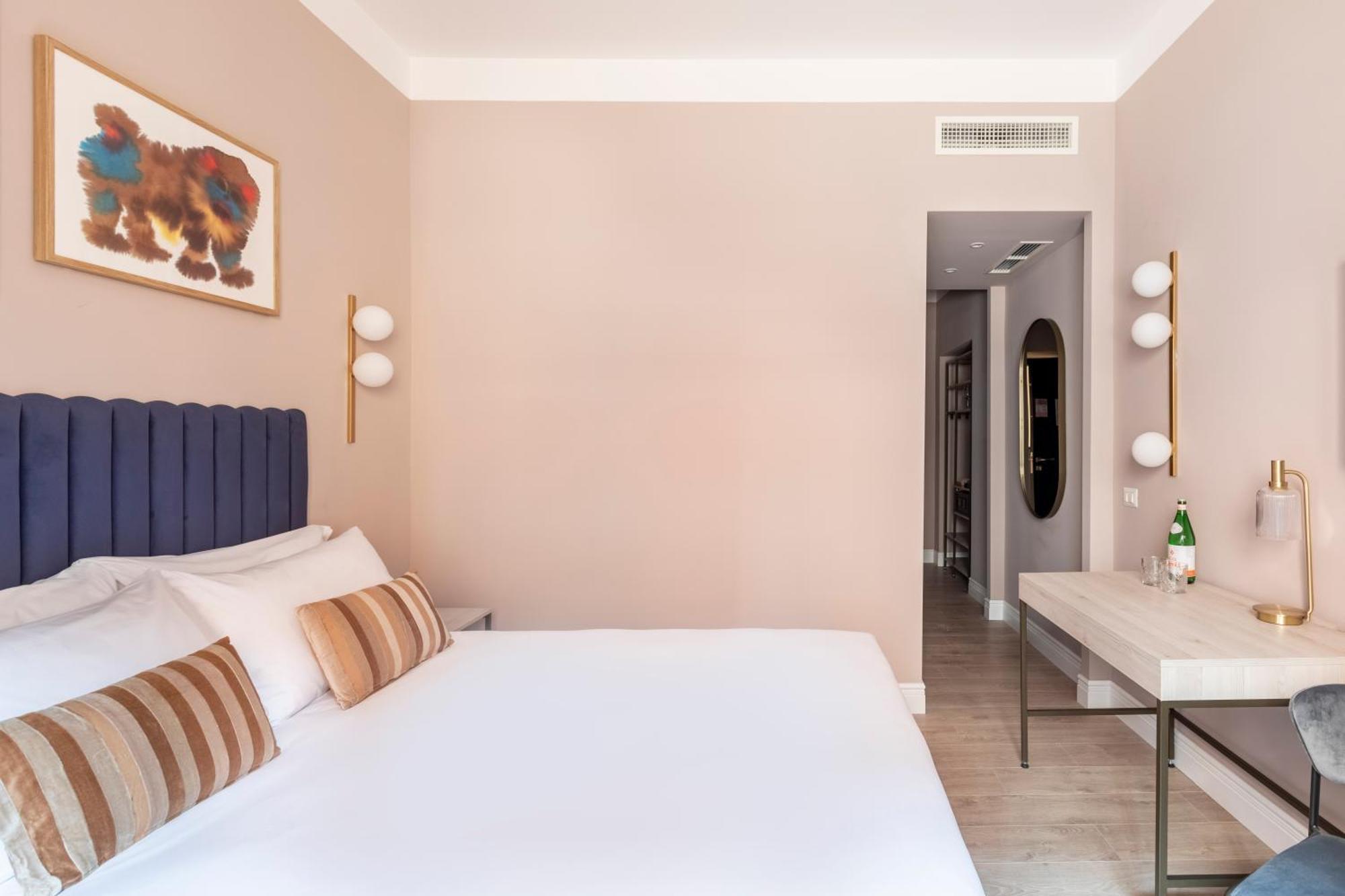 Großes Zimmer mit zusätzlichem Einzelbett