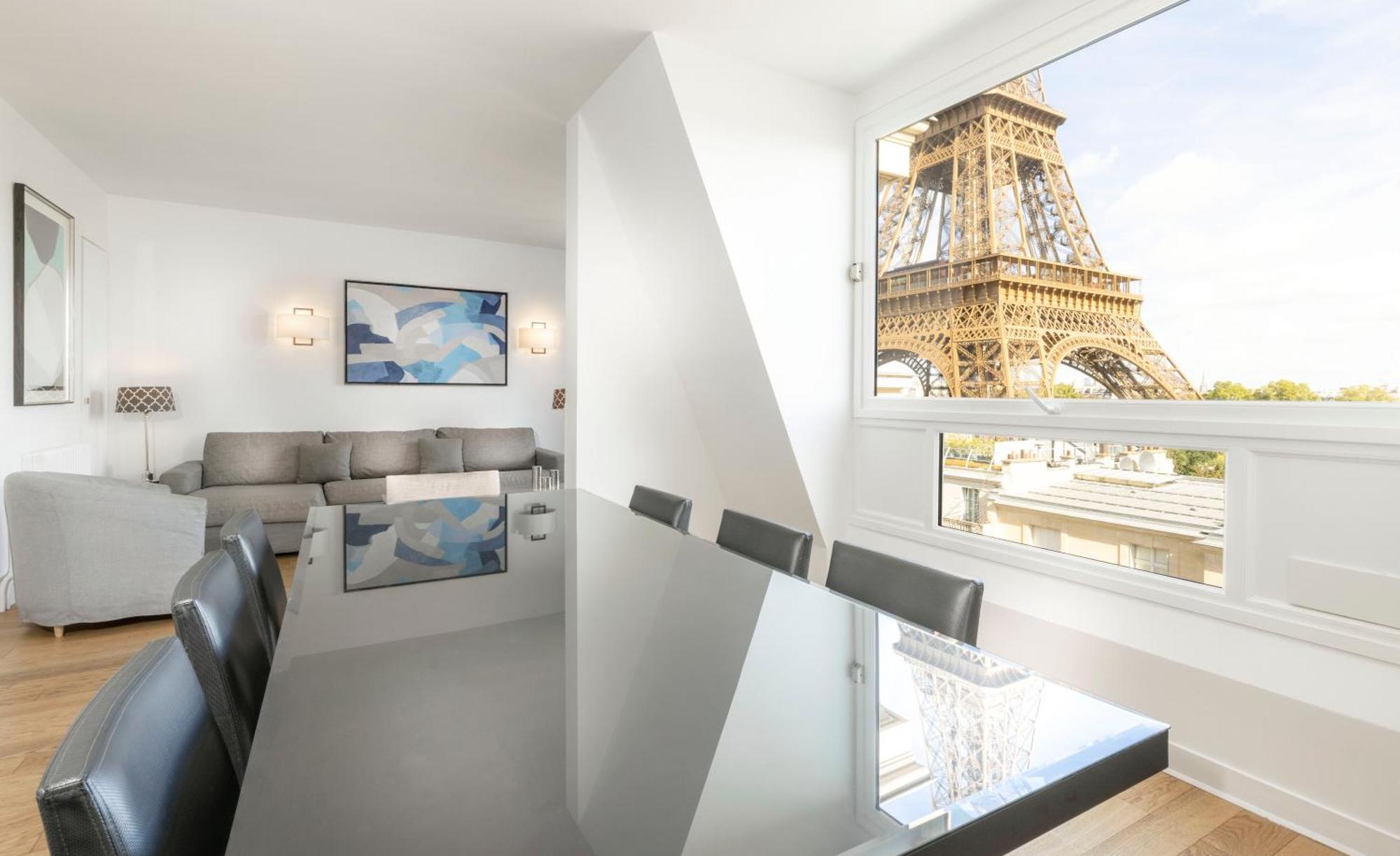 Maisonette-Apartment mit 3 Schlafzimmern - Eiffelturm