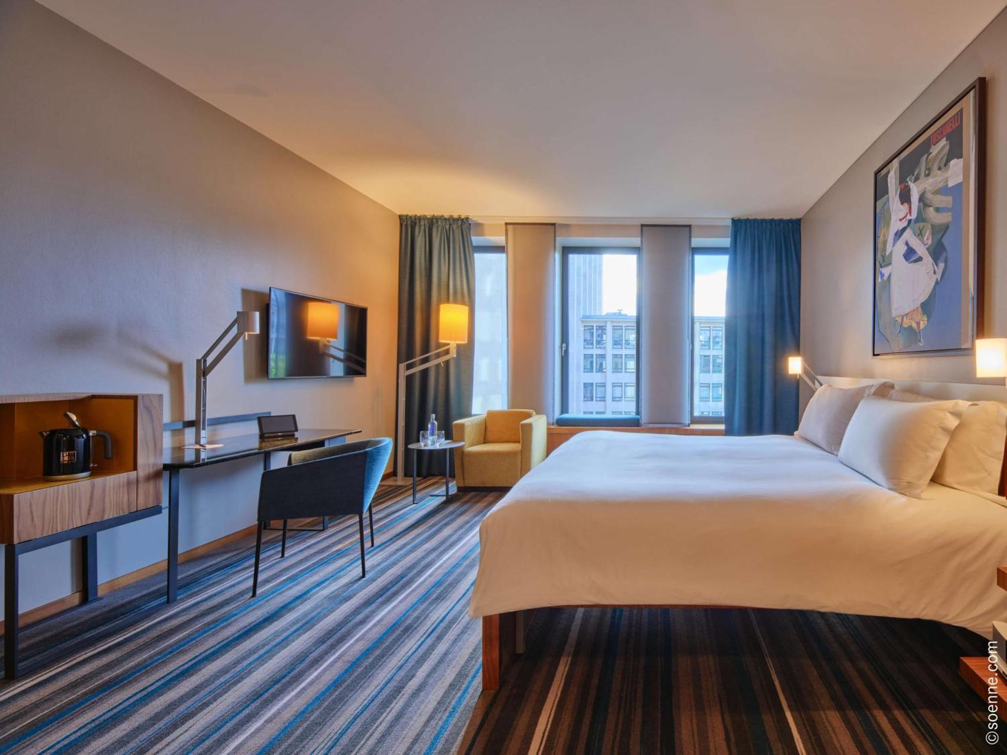 Standard Zimmer mit Kingsize-Bett