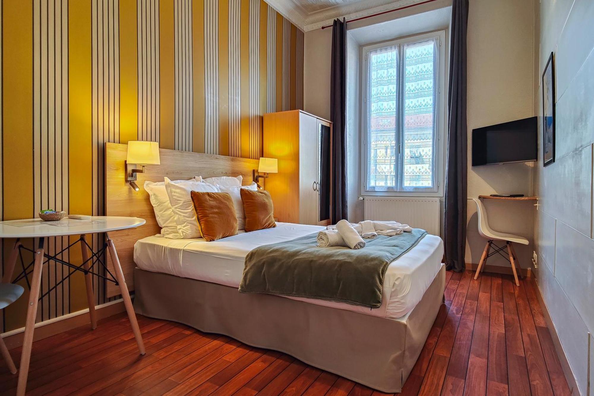 Kleines Studio mit Doppelbett