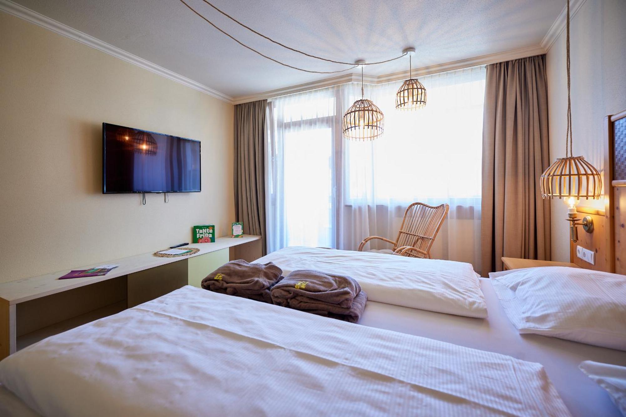 Doppelzimmer mit Balkon