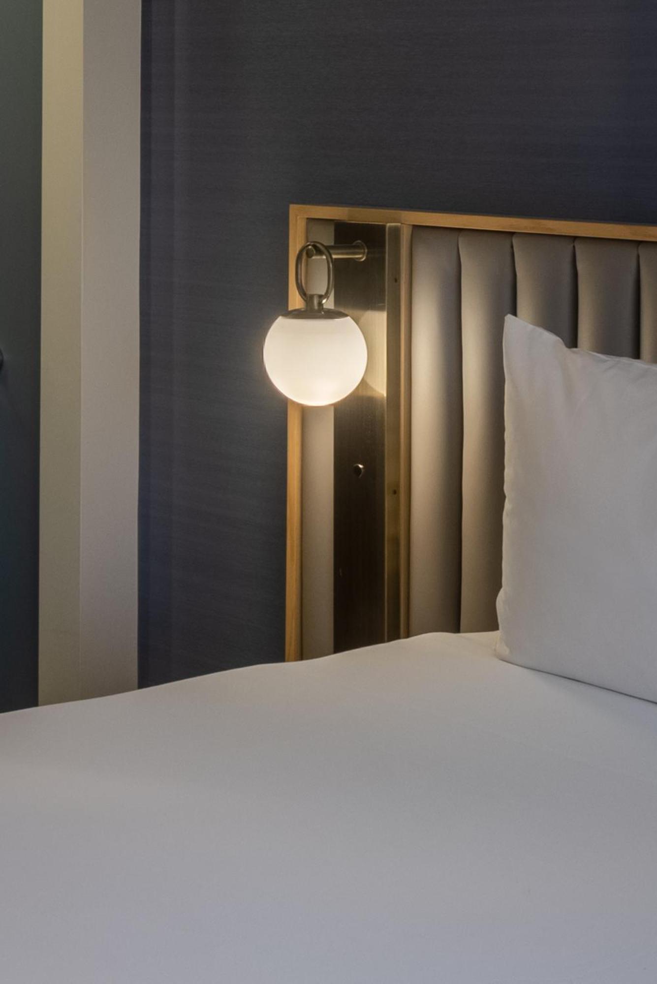 Doppelzimmer mit 2 Doppelbetten