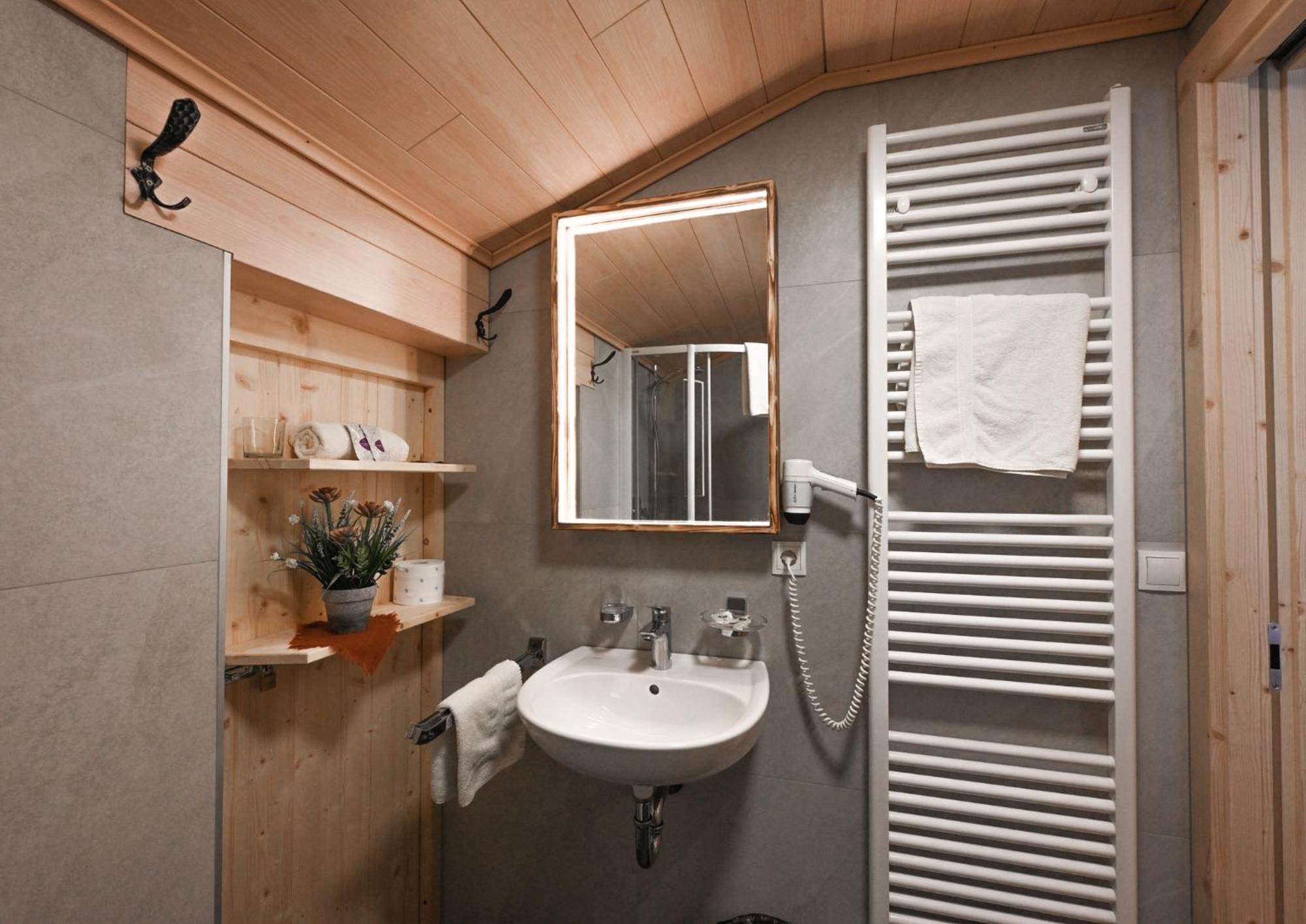 Deluxe Doppelzimmer mit Zustellbett