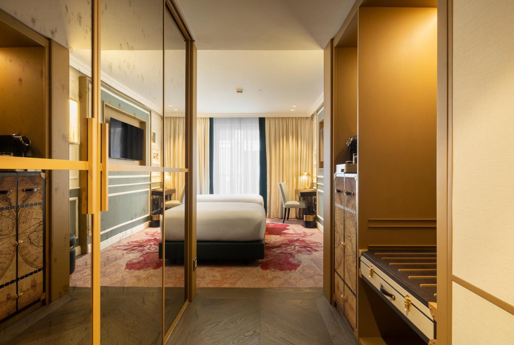 Deluxe Zimmer mit Kingsize-Bett