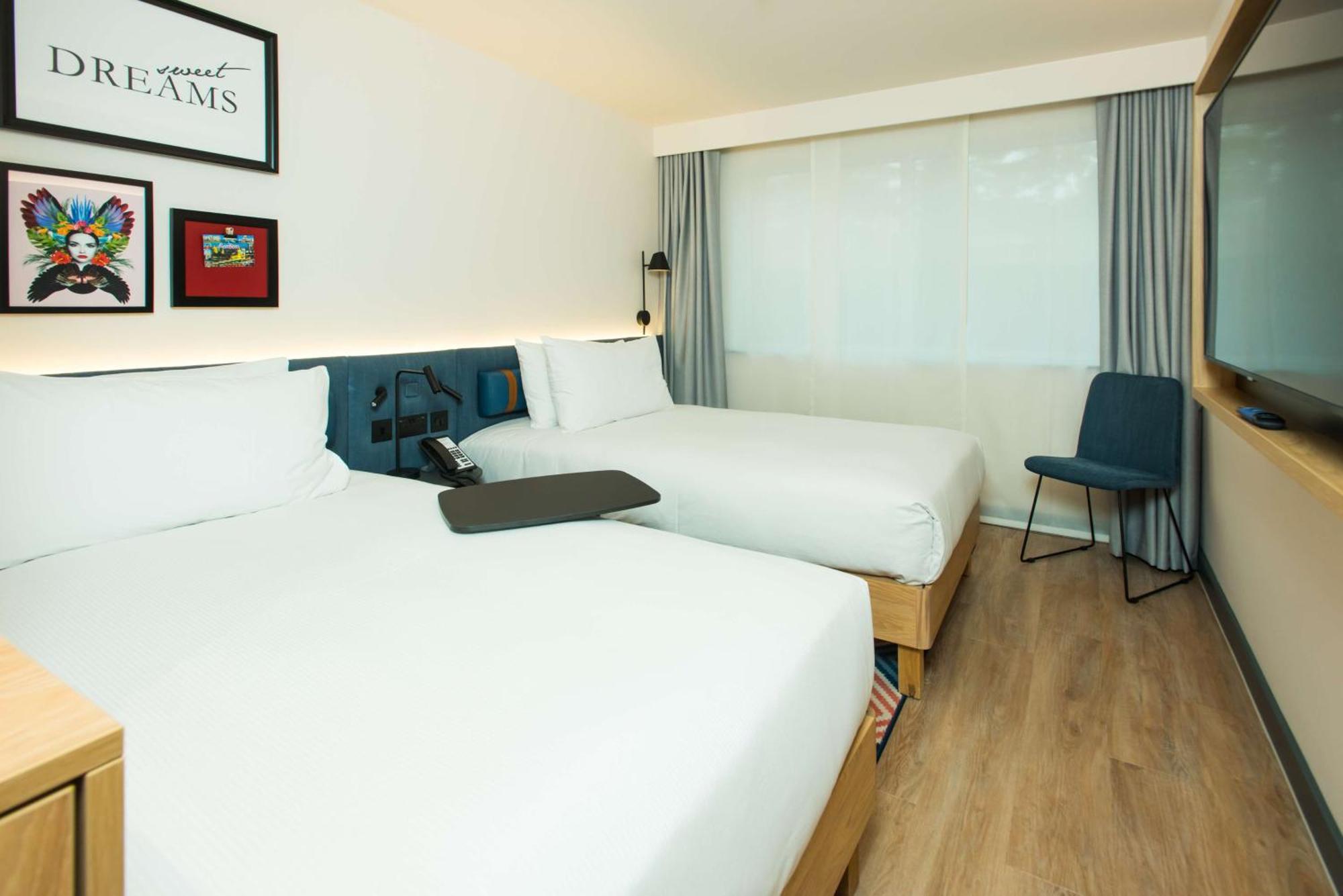 Twin Room,1552500199:JPEG