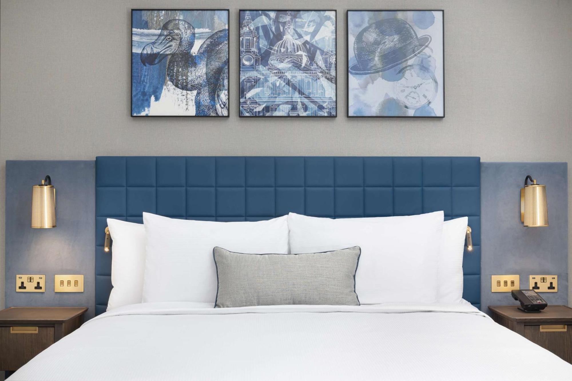 Zimmer mit Kingsize Bett